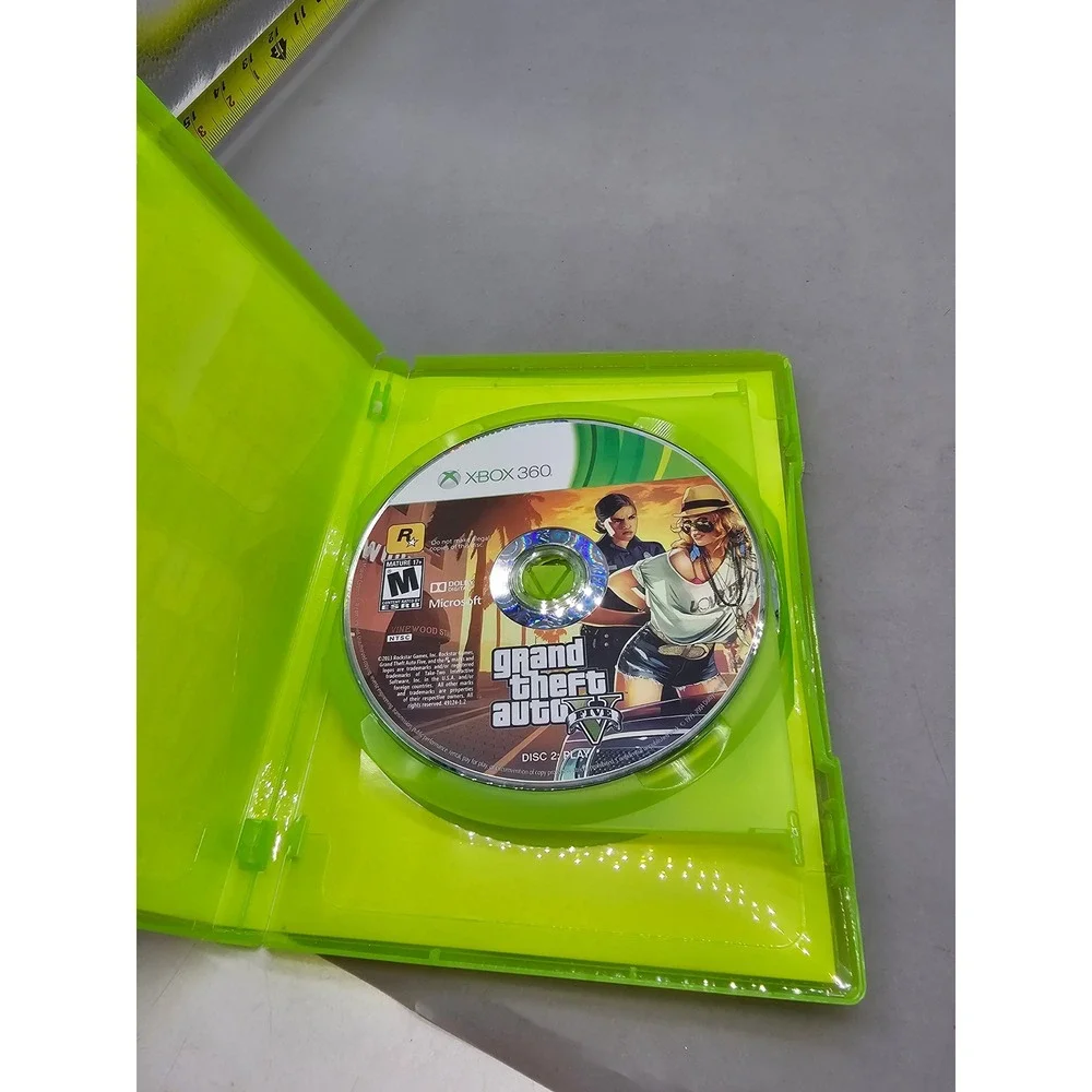 Grand Theft Auto V 5 Xbox 360 Rockstar‎ Games 2-Disc Set Los Santos NTSC